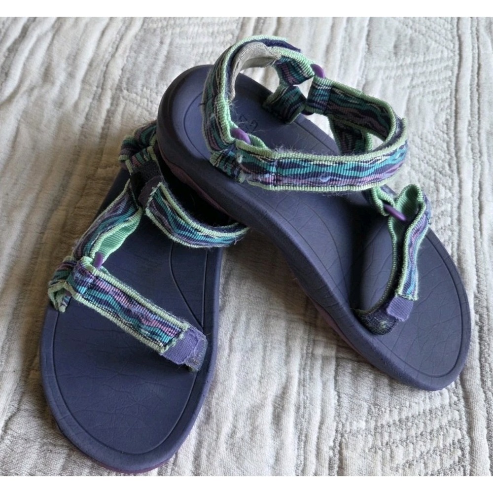 Teva Original Universal Sandals Kids US 2 Blue/Purple Ankle Strap S/N 1019535K